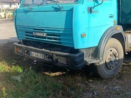Зеленый КамАЗ 55111, объемом двигателя 10.85 л и пробегом 120 тыс. км за 10000 $, фото 1 на Automoto.ua