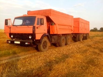 КамАЗ 55111 1990 в Шаргороде на Automoto.ua Оранжевый КамАЗ 55111, объемом двигателя 10 л и пробегом 250 тыс. км за 10000 $, фото 1 на Automoto.ua