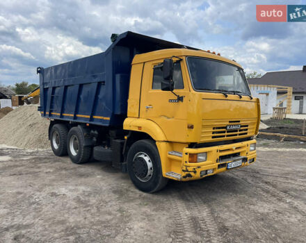 Желтый КамАЗ 6520, объемом двигателя 11.85 л и пробегом 245 тыс. км за 21000 $, фото 1 на Automoto.ua