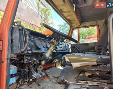 Оранжевый КамАЗ 6520, объемом двигателя 11.76 л и пробегом 303 тыс. км за 13000 $, фото 4 на Automoto.ua