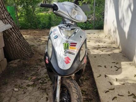 Кануні 50 2003 у Борщеве на Automoto.ua Кануні 50, об'ємом двигуна 0 л та пробігом 4 тис. км за 193 $, фото 1 на Automoto.ua