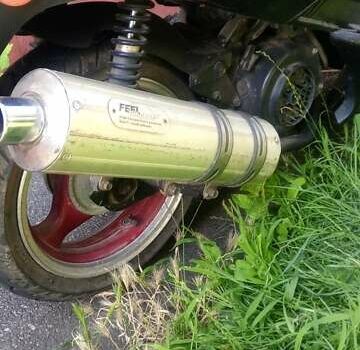 Кануни Эспаир 2000 в Черкассах на Automoto.ua Красный Кануни Эспаир, объемом двигателя 0 л и пробегом 9 тыс. км за 238 $, фото 6 на Automoto.ua