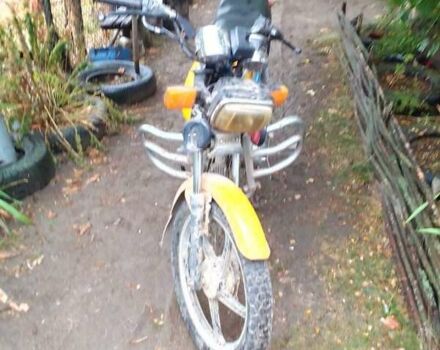 Желтый Кануни Мошион, объемом двигателя 2 л и пробегом 200 тыс. км за 10000 $, фото 1 на Automoto.ua