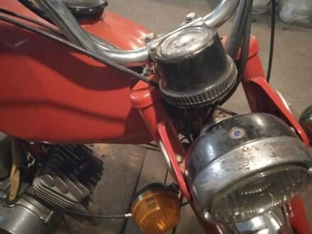 Карпати В-50 1985 у Белой Церкве на Automoto.ua Червоний Карпати В-50, об'ємом двигуна 0 л та пробігом 0 тис. км за 100 $, фото 1 на Automoto.ua