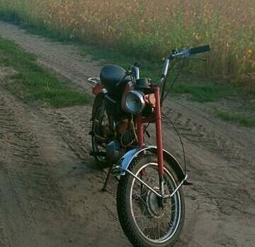 Оранжевый Карпаты В-50, объемом двигателя 0.05 л и пробегом 27 тыс. км за 213 $, фото 1 на Automoto.ua