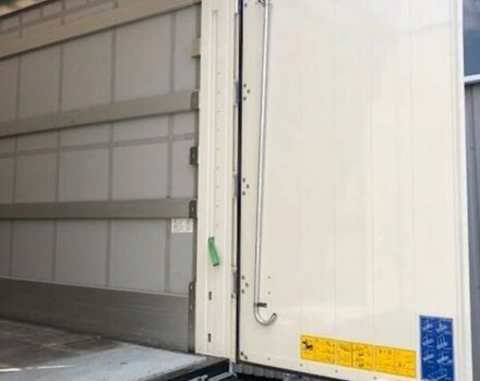 Сірий Кассбохрер Максіма, об'ємом двигуна 0 л та пробігом 0 тис. км за 39911 $, фото 3 на Automoto.ua