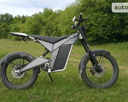 Белый Кастом Кастом, объемом двигателя 0 л и пробегом 12 тыс. км за 3400 $, фото 3 на Automoto.ua