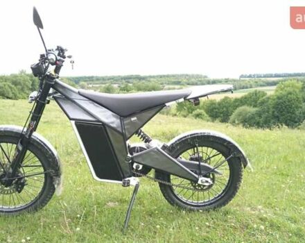 Белый Кастом Кастом, объемом двигателя 0 л и пробегом 12 тыс. км за 3400 $, фото 2 на Automoto.ua