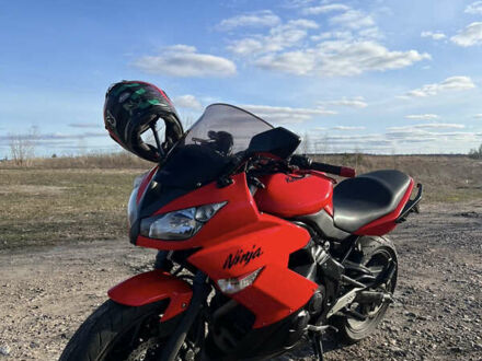 Кавасаки 400 2012 в Чернигове на Automoto.ua Красный Кавасаки 400, объемом двигателя 0 л и пробегом 54 тыс. км за 4000 $, фото 1 на Automoto.ua