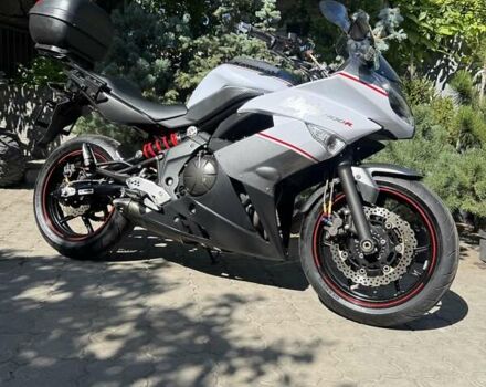 Кавасаки 400, объемом двигателя 0 л и пробегом 27 тыс. км за 4400 $, фото 4 на Automoto.ua