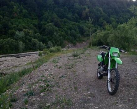 Зеленый Кавасаки 650, объемом двигателя 6.5 л и пробегом 300 тыс. км за 1700 $, фото 1 на Automoto.ua