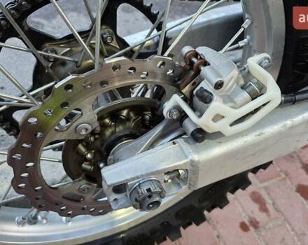 Кавасаки КЛХ 2008 в Харькове на Automoto.ua Черный Кавасаки КЛХ, объемом двигателя 0.45 л и пробегом 9 тыс. км за 4999 $, фото 4 на Automoto.ua