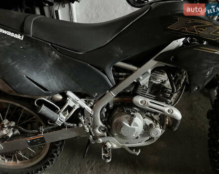 Черный Кавасаки КЛХ, объемом двигателя 0.23 л и пробегом 3 тыс. км за 4600 $, фото 1 на Automoto.ua