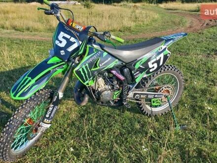 Кавасакі KX 2006 у Ромнах на Automoto.ua Кавасакі KX, об'ємом двигуна 0.12 л та пробігом 50 тис. км за 2100 $, фото 1 на Automoto.ua