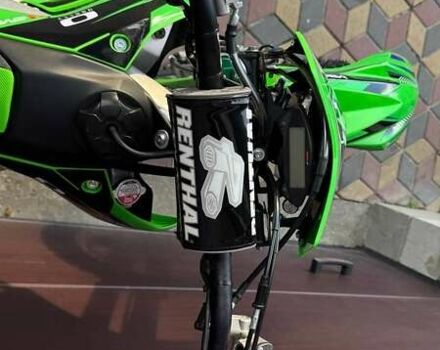 Зеленый Кавасаки КХ, объемом двигателя 0.45 л и пробегом 604 тыс. км за 7599 $, фото 1 на Automoto.ua