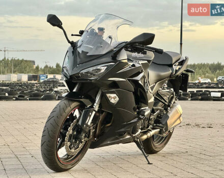 Черный Кавасаки Ниндзя, объемом двигателя 1.04 л и пробегом 22 тыс. км за 11000 $, фото 10 на Automoto.ua