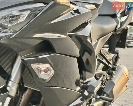 Черный Кавасаки Ниндзя, объемом двигателя 1.04 л и пробегом 22 тыс. км за 11000 $, фото 22 на Automoto.ua