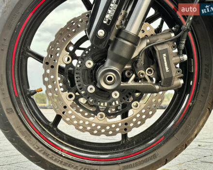 Черный Кавасаки Ниндзя, объемом двигателя 1.04 л и пробегом 22 тыс. км за 11000 $, фото 23 на Automoto.ua