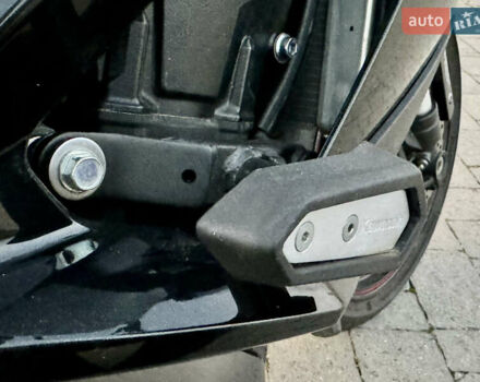 Черный Кавасаки Ниндзя, объемом двигателя 1.04 л и пробегом 22 тыс. км за 11000 $, фото 17 на Automoto.ua