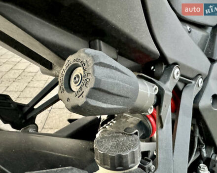 Черный Кавасаки Ниндзя, объемом двигателя 1.04 л и пробегом 22 тыс. км за 11000 $, фото 15 на Automoto.ua