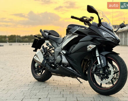 Черный Кавасаки Ниндзя, объемом двигателя 1.04 л и пробегом 22 тыс. км за 11000 $, фото 1 на Automoto.ua