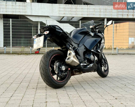 Черный Кавасаки Ниндзя, объемом двигателя 1.04 л и пробегом 22 тыс. км за 11000 $, фото 27 на Automoto.ua