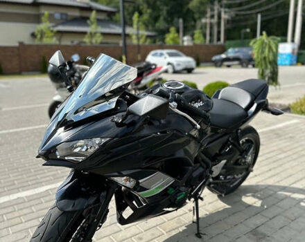 Кавасакі Ніндзя 2019 у Фастове на Automoto.ua Чорний Кавасакі Ніндзя, об'ємом двигуна 0.65 л та пробігом 14 тис. км за 7200 $, фото 18 на Automoto.ua