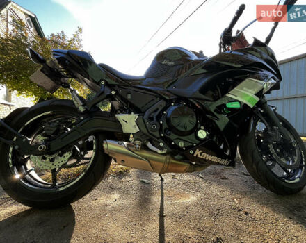 Кавасакі Ніндзя 2019 у Фастове на Automoto.ua Чорний Кавасакі Ніндзя, об'ємом двигуна 0.65 л та пробігом 14 тис. км за 7200 $, фото 2 на Automoto.ua