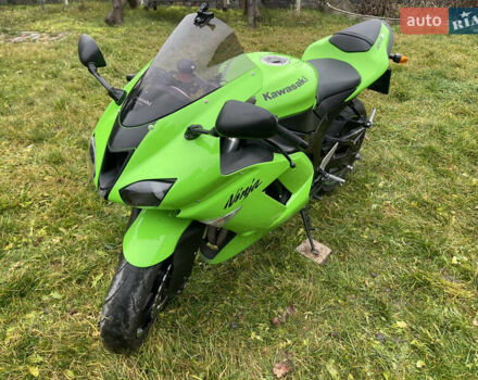 Зеленый Кавасаки Ниндзя, объемом двигателя 0.6 л и пробегом 26 тыс. км за 6500 $, фото 1 на Automoto.ua