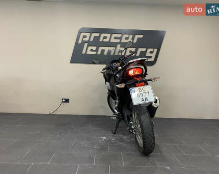 Черный Кавасаки Версис, объемом двигателя 0.3 л и пробегом 7 тыс. км за 5000 $, фото 4 на Automoto.ua