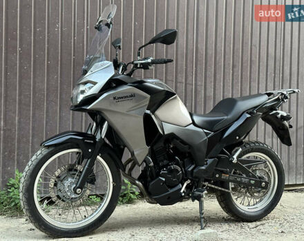 Кавасаки Версис, объемом двигателя 0.25 л и пробегом 10 тыс. км за 4900 $, фото 6 на Automoto.ua