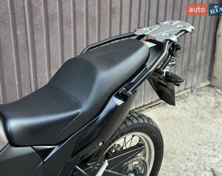 Кавасаки Версис, объемом двигателя 0.25 л и пробегом 10 тыс. км за 4900 $, фото 19 на Automoto.ua