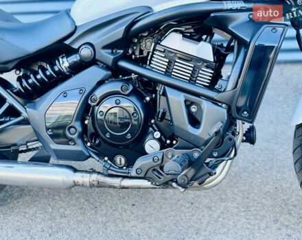 Белый Кавасаки Вулкан, объемом двигателя 0.65 л и пробегом 24 тыс. км за 5900 $, фото 5 на Automoto.ua