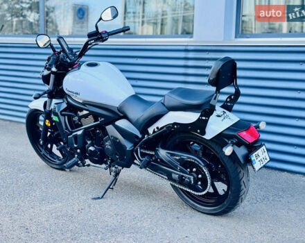 Белый Кавасаки Вулкан, объемом двигателя 0.65 л и пробегом 24 тыс. км за 5900 $, фото 10 на Automoto.ua