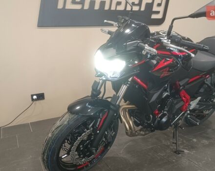 Кавасакі Z, об'ємом двигуна 0.65 л та пробігом 0 тис. км за 11081 $, фото 12 на Automoto.ua