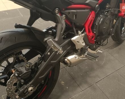 Кавасакі Z, об'ємом двигуна 0.65 л та пробігом 0 тис. км за 11081 $, фото 23 на Automoto.ua