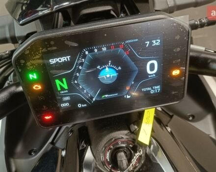 Кавасакі Z, об'ємом двигуна 0.95 л та пробігом 0 тис. км за 13760 $, фото 21 на Automoto.ua