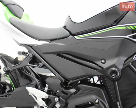 Серый Кавасаки З, объемом двигателя 0.1 л и пробегом 1 тыс. км за 5500 $, фото 15 на Automoto.ua