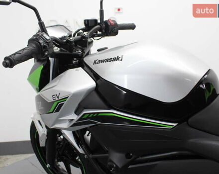 Серый Кавасаки З, объемом двигателя 0.1 л и пробегом 1 тыс. км за 5500 $, фото 12 на Automoto.ua