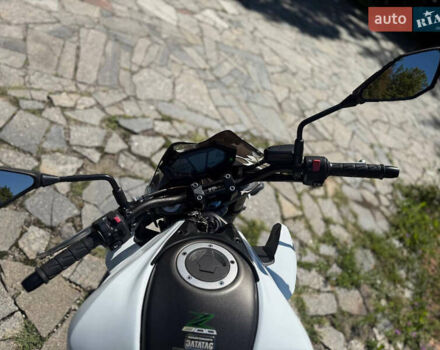 Белый Кавасаки ЗР, объемом двигателя 0.81 л и пробегом 23 тыс. км за 7000 $, фото 5 на Automoto.ua