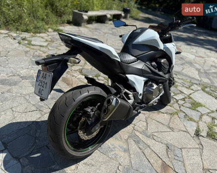 Белый Кавасаки ЗР, объемом двигателя 0.81 л и пробегом 23 тыс. км за 7000 $, фото 1 на Automoto.ua