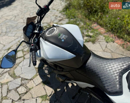 Белый Кавасаки ЗР, объемом двигателя 0.81 л и пробегом 23 тыс. км за 6700 $, фото 4 на Automoto.ua