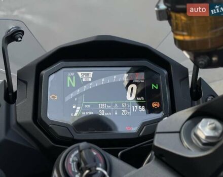 Чорний Кавасакі ЗКС, об'ємом двигуна 1.04 л та пробігом 1 тис. км за 18500 $, фото 12 на Automoto.ua