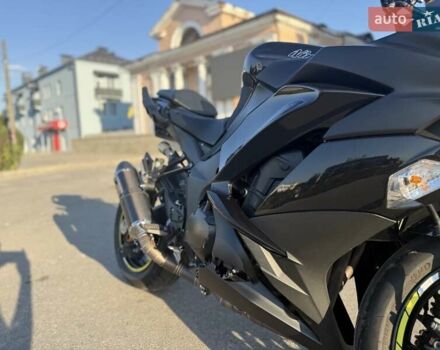 Чорний Кавасакі ЗКС, об'ємом двигуна 1.04 л та пробігом 22 тис. км за 20000 $, фото 7 на Automoto.ua