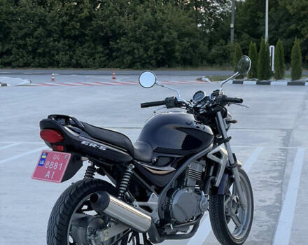 Фіолетовий Кавасакі  ER 500, об'ємом двигуна 0.5 л та пробігом 13 тис. км за 2590 $, фото 4 на Automoto.ua