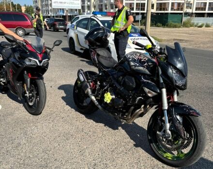 Кавасаки Другая, объемом двигателя 1 л и пробегом 0 тыс. км за 3700 $, фото 13 на Automoto.ua