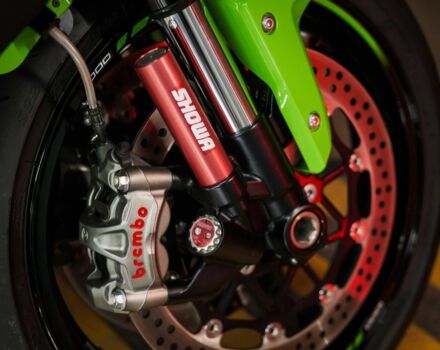 Кавасаки Другая, объемом двигателя 1 л и пробегом 0 тыс. км за 17000 $, фото 14 на Automoto.ua