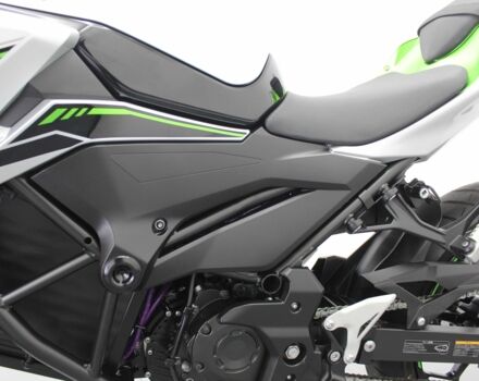 Кавасаки Другая, объемом двигателя 5 л и пробегом 0 тыс. км за 5500 $, фото 16 на Automoto.ua