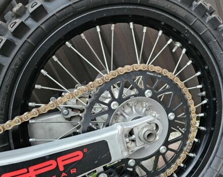 Кавасаки Другая, объемом двигателя 0.45 л и пробегом 0 тыс. км за 5200 $, фото 8 на Automoto.ua