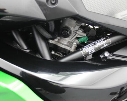 Кавасаки Другая, объемом двигателя 1 л и пробегом 0 тыс. км за 19000 $, фото 20 на Automoto.ua